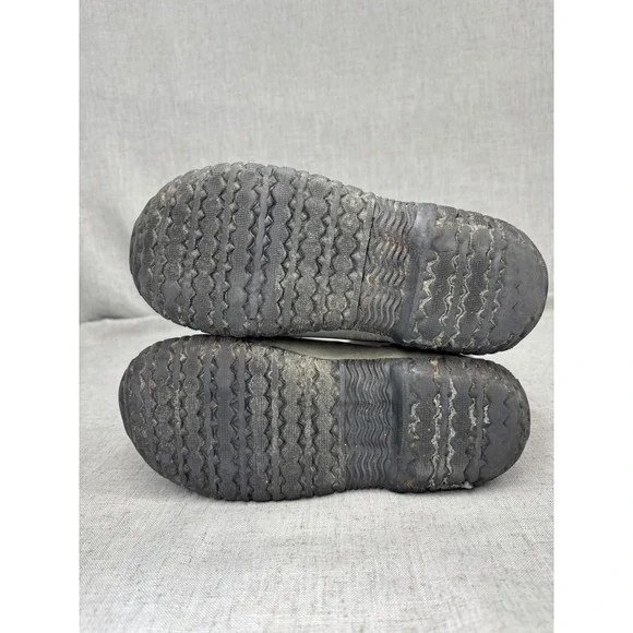 Bogs Boots Grey Pink Dragonfly Rain Boots Waterproof insulated Youth Size 6 - Picture 7 of 10